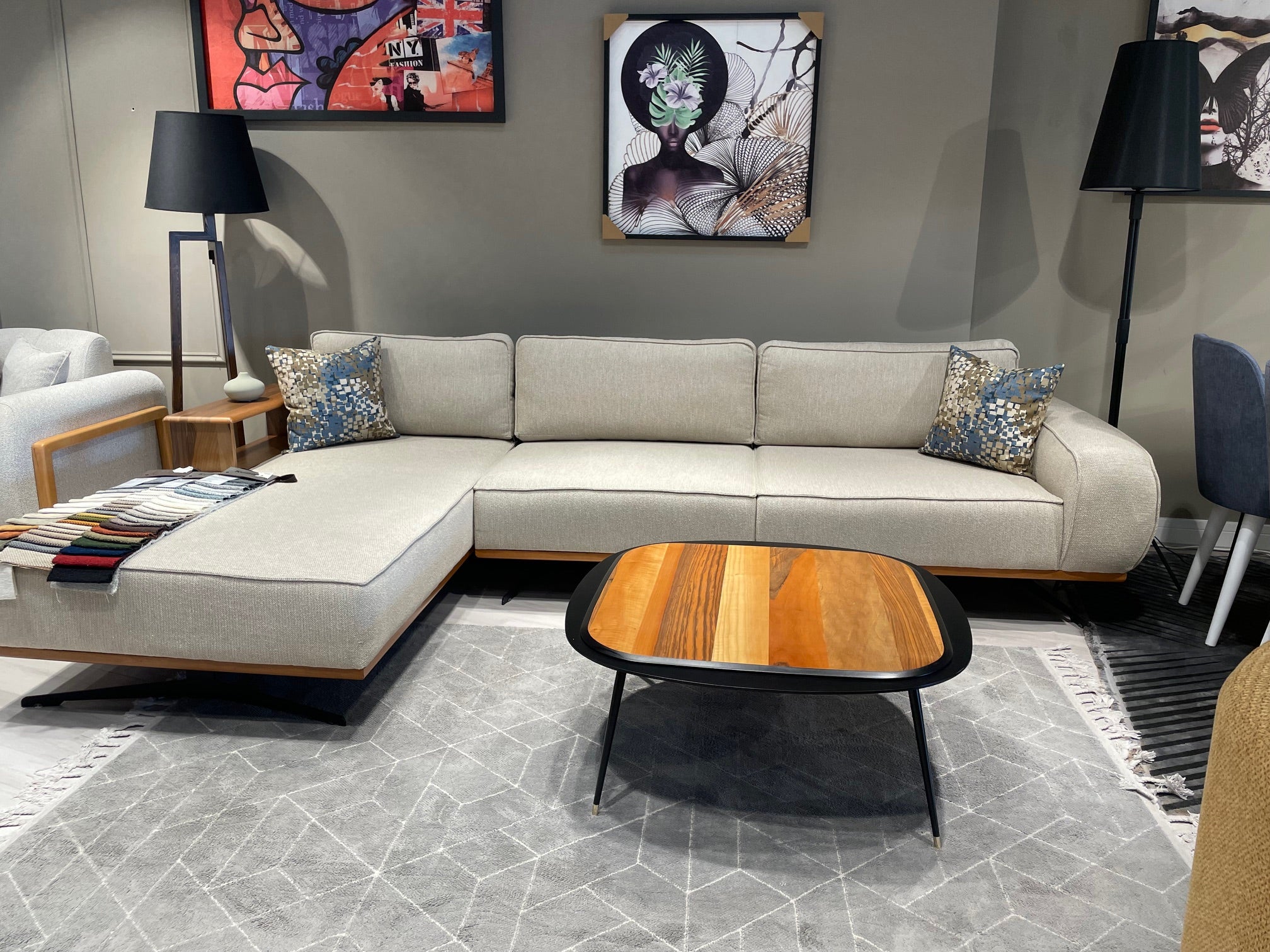 Nehir Corner Sofa (Clearance)