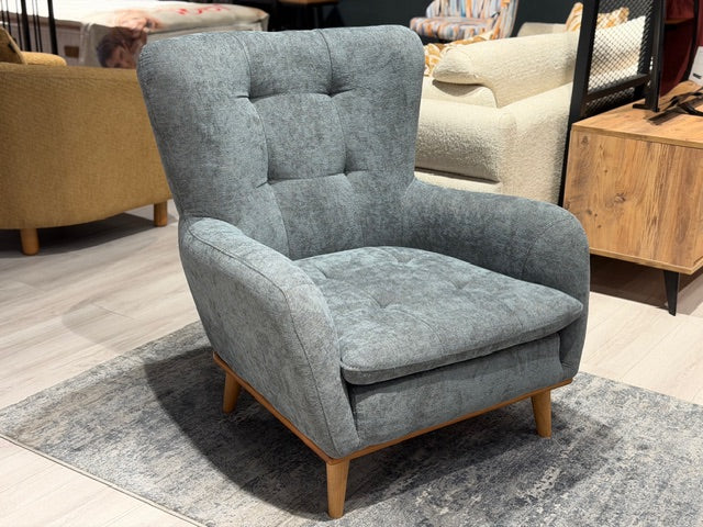 Anka Armchair (Clearance)