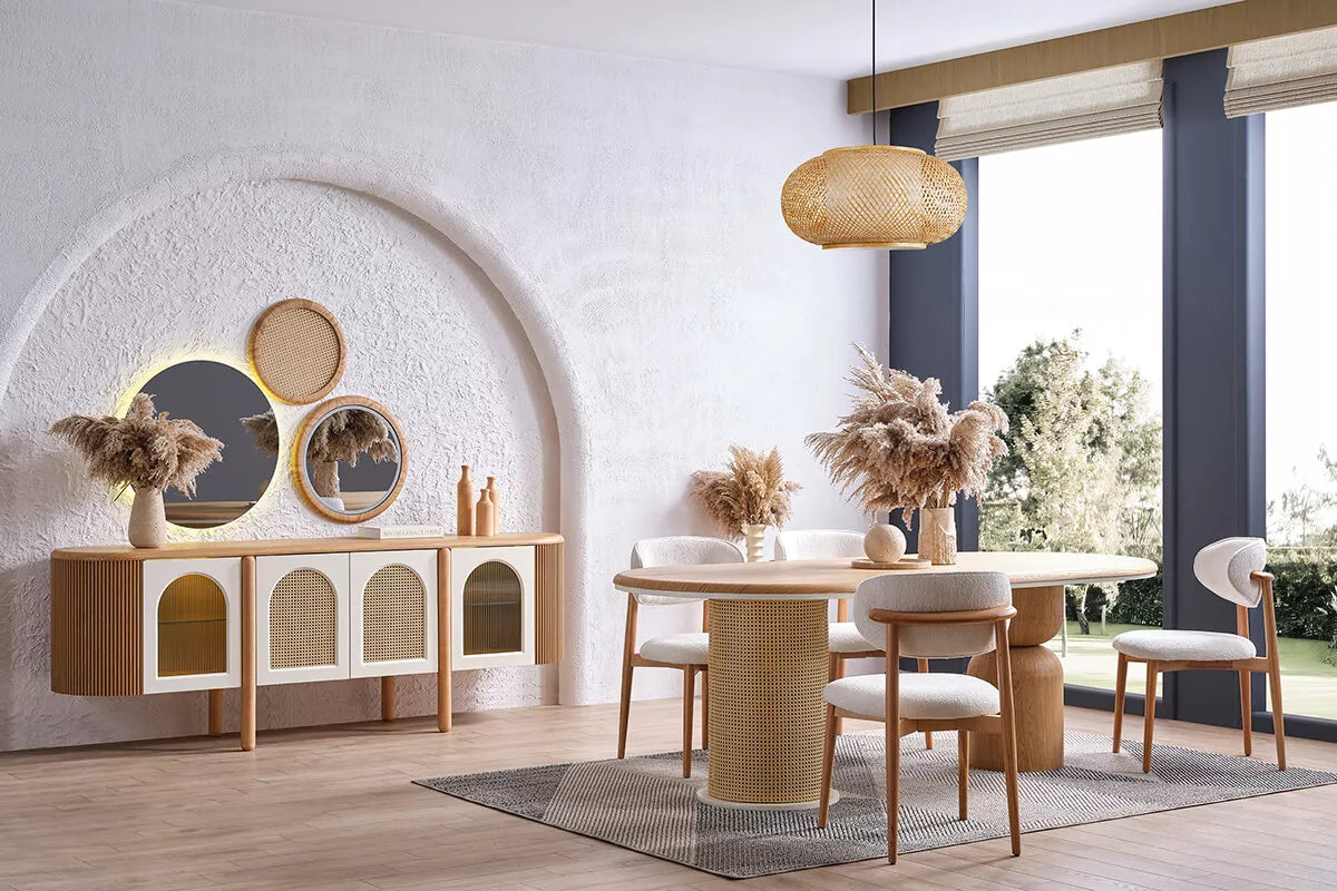 Begonvil Dining Table And Chairs