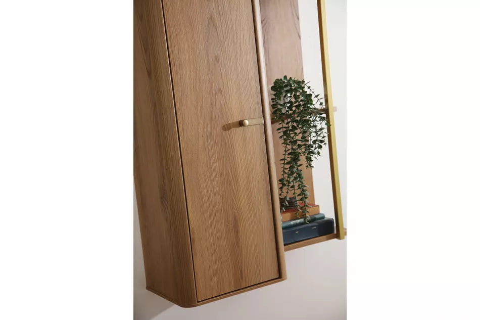 Fora Wall Unit