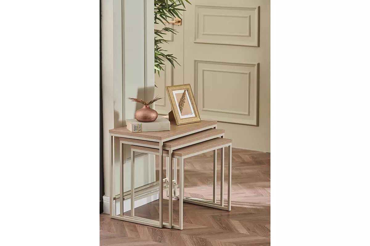 Viana Nesting Table